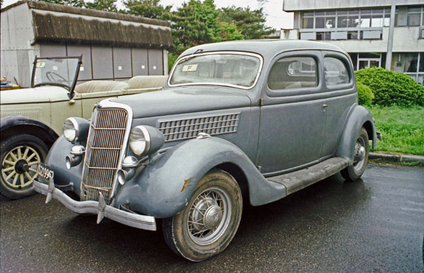 セール限定 『高級車としての1936年型 フォード V-8 の特徴』 FORD V8